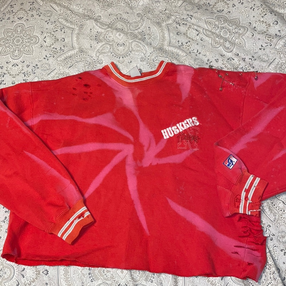 Cropped vintage sweatshirt